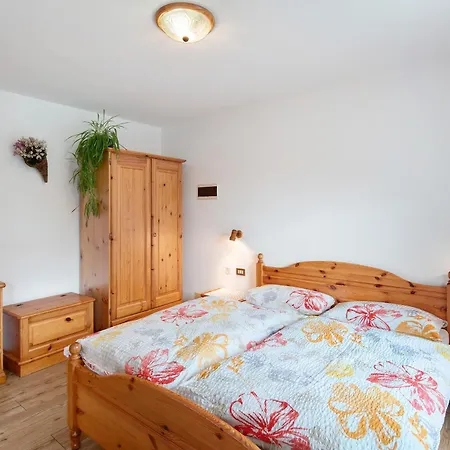 Apartment Alfever- Aurone *